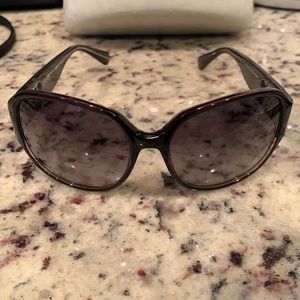 Coach sunglasses with original case.
